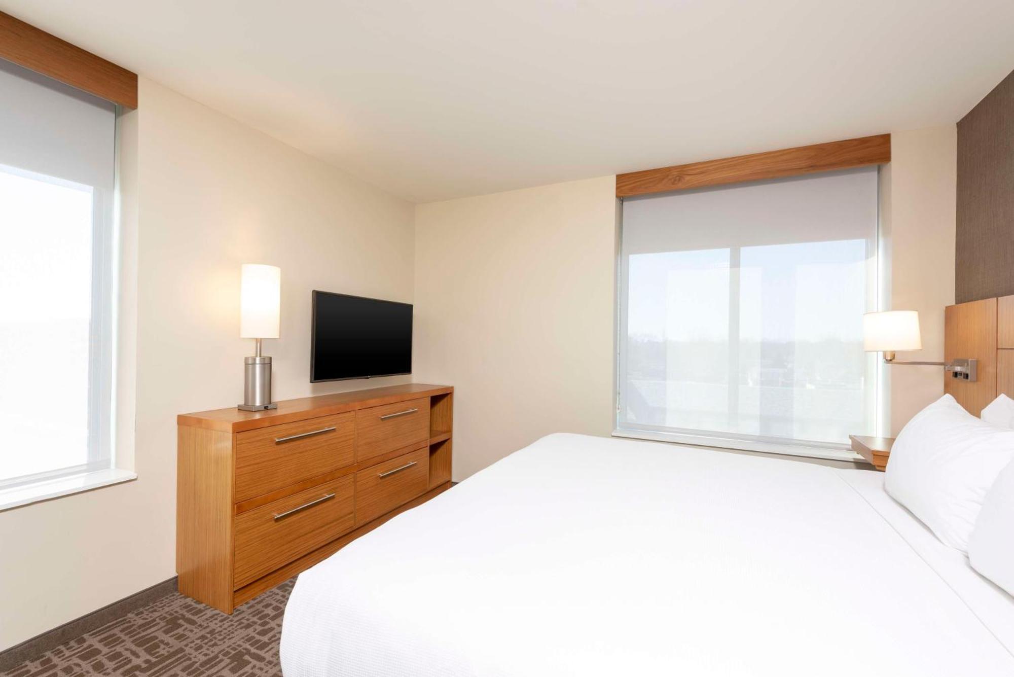 Hyatt Place Detroit/Royal Oak Zewnętrze zdjęcie